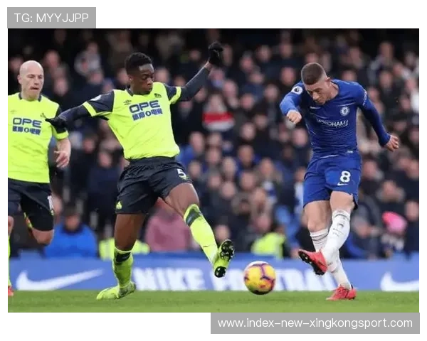 勒沃防线在高强度压迫下存隐患:深度剖析球队防守体系的潜藏危机