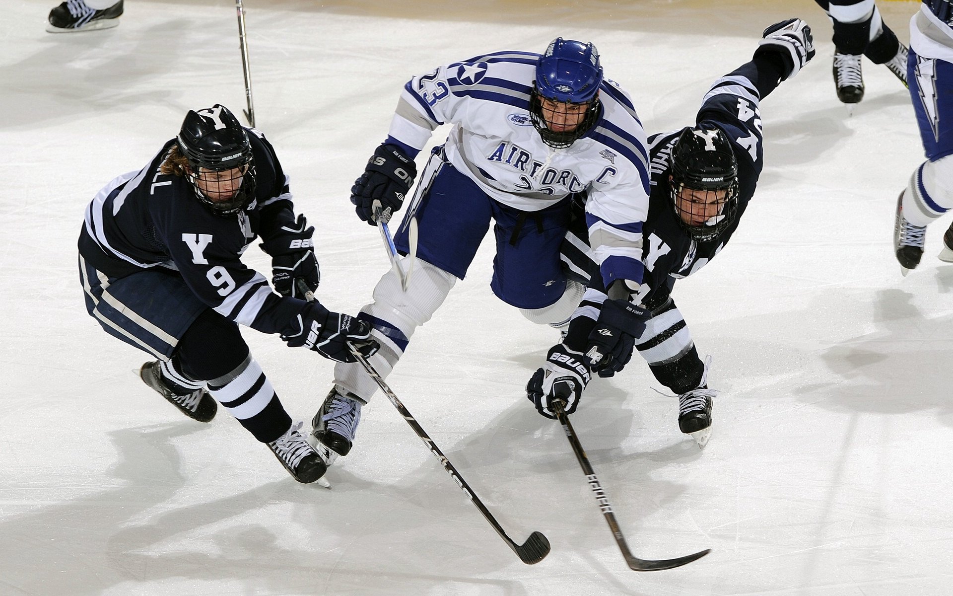网球公开赛资格赛正式开打